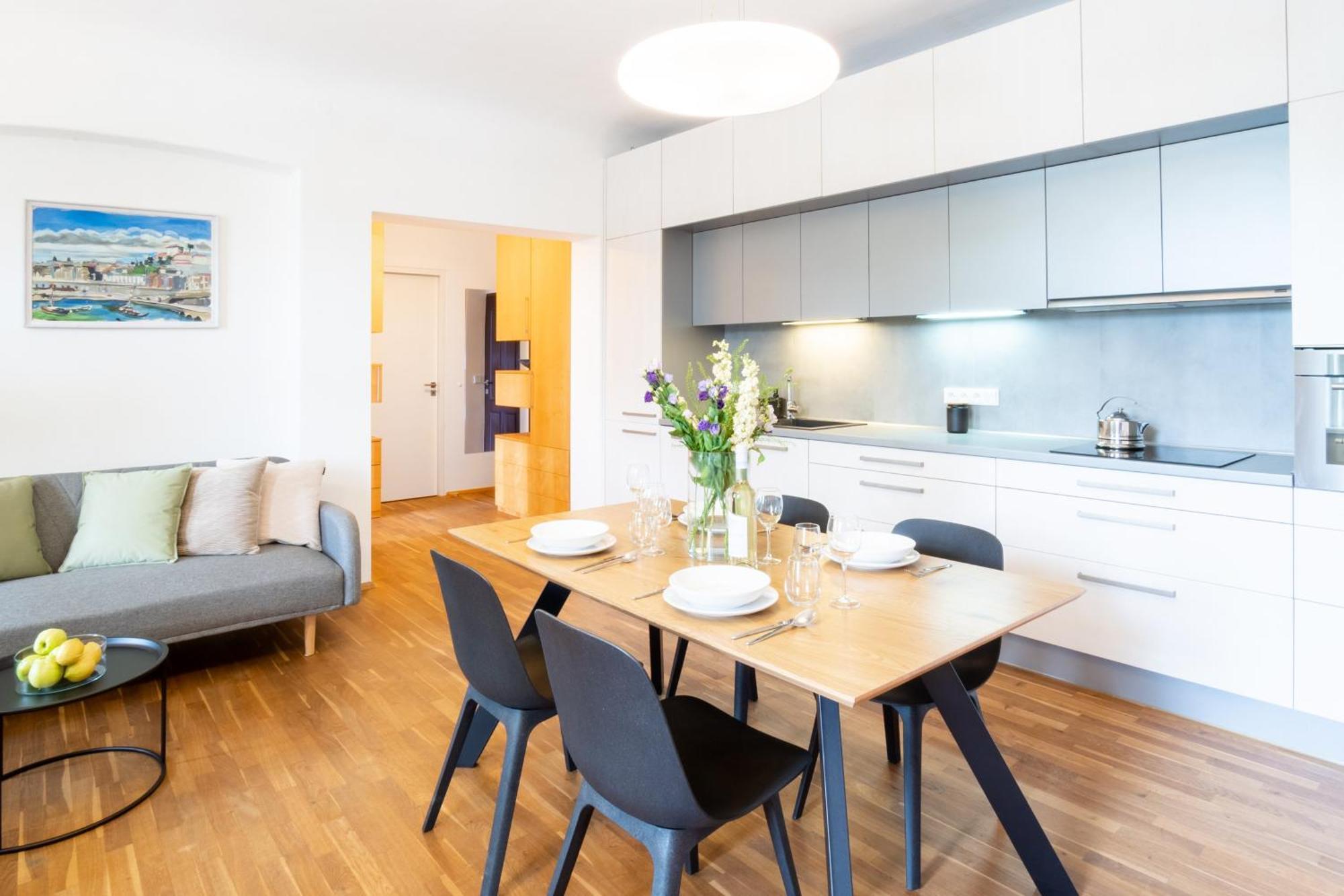 River View Apartment Прага Экстерьер фото